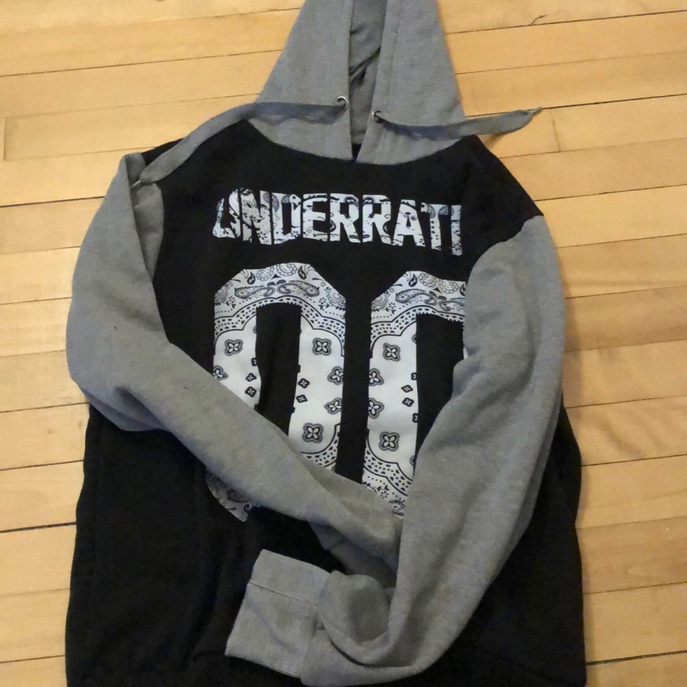 Black & grey hoodie